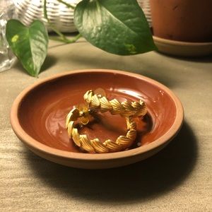 Gold shell hoop earrings